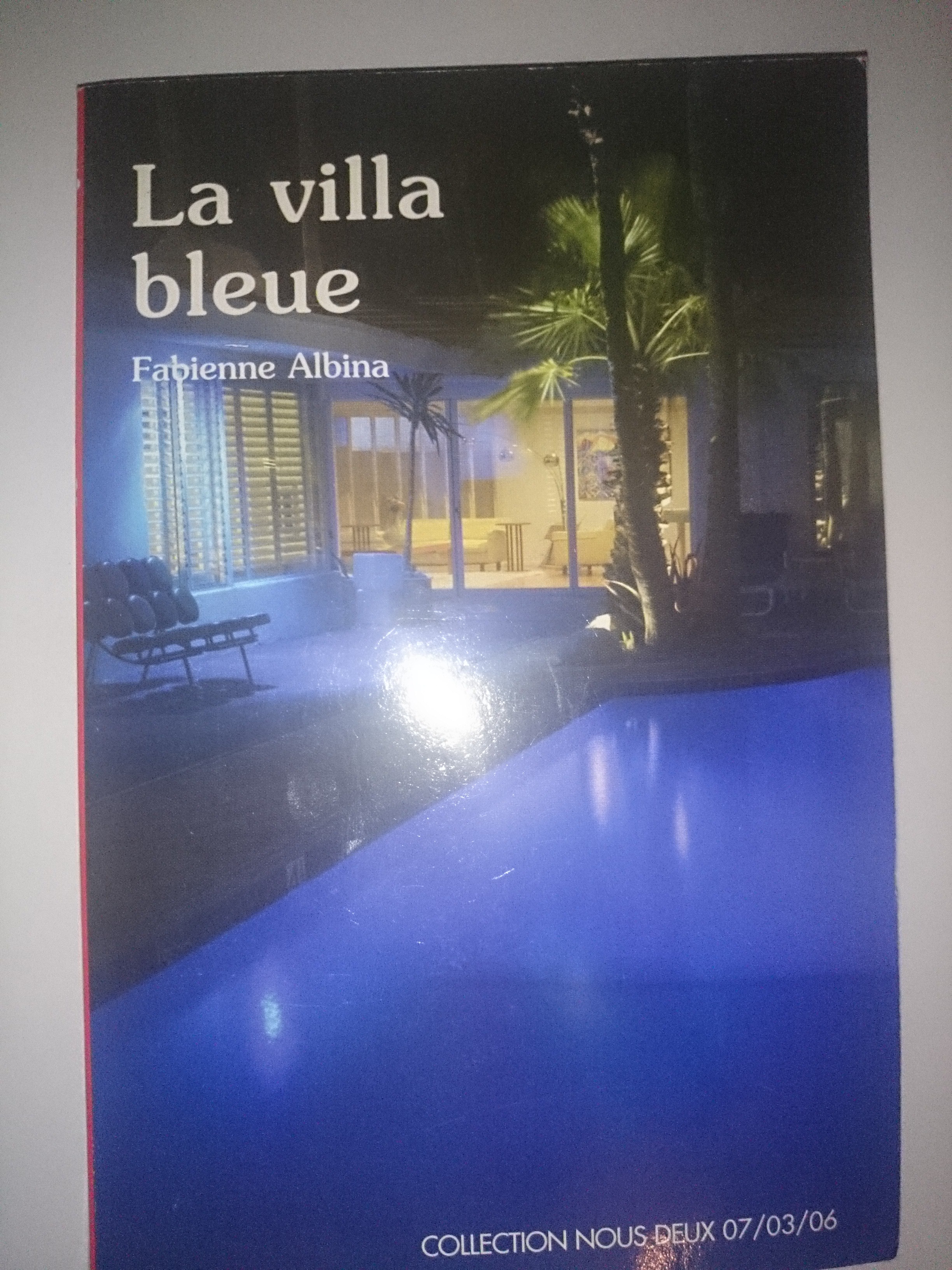 le livre la villa bleue